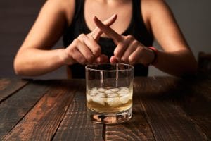 drinking alcohol and hair loss in women​